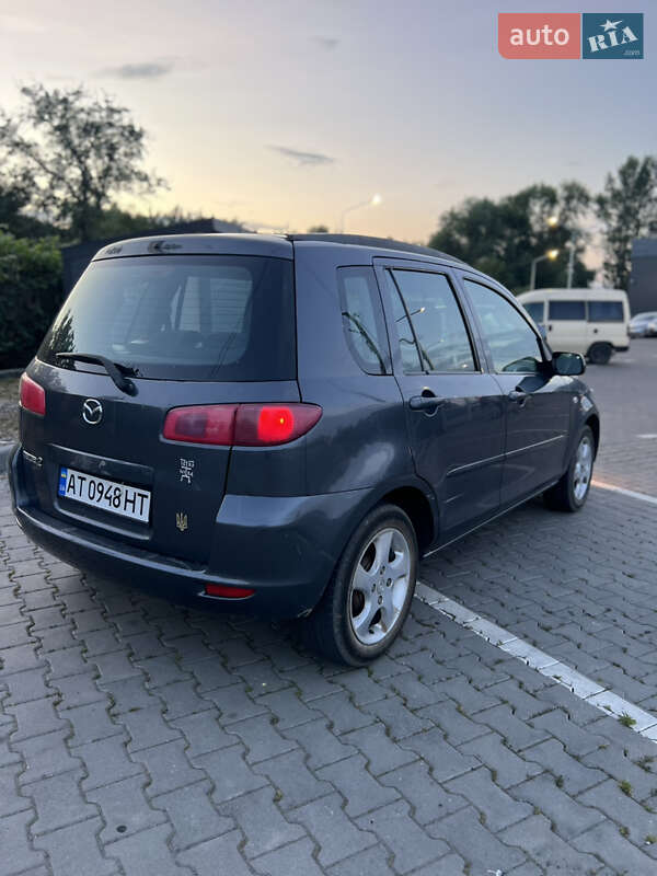 Хетчбек Mazda 2 2004 в Надвірній