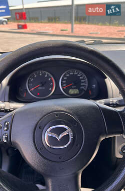 Хэтчбек Mazda 2 2007 в 