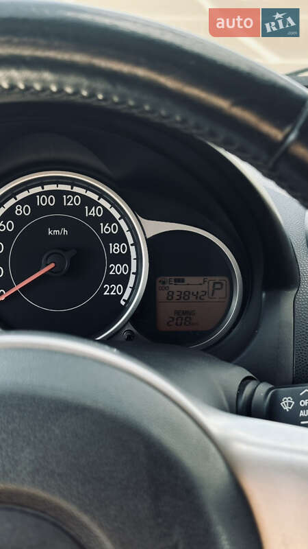 Хэтчбек Mazda 2 2008 в Киеве