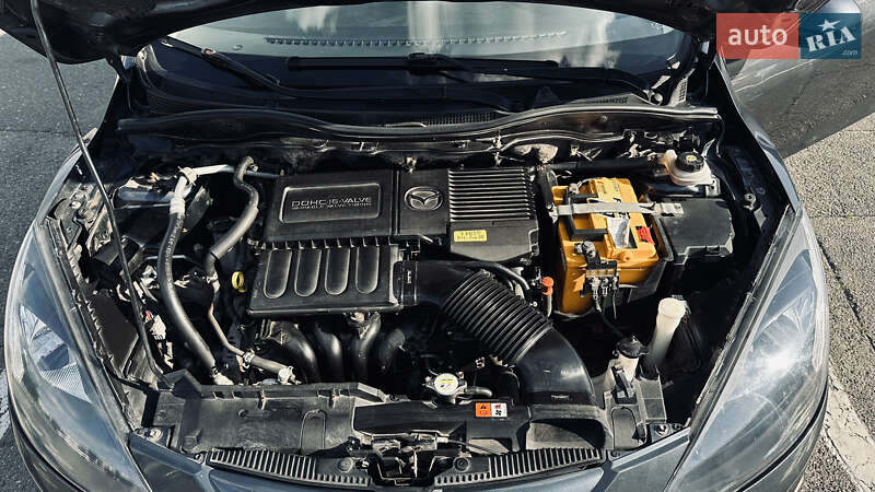 Хэтчбек Mazda 2 2008 в Киеве