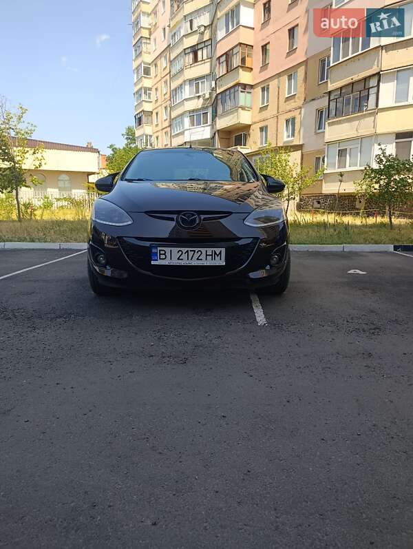 Хэтчбек Mazda 2 2011 в Полтаве фото 2 Хэтчбек Mazda 2 2011 в Полтаве