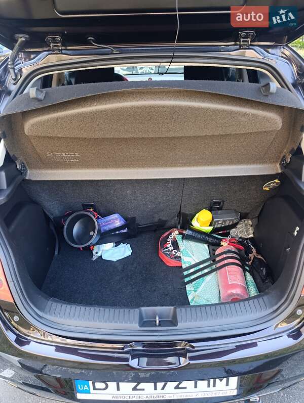 Хэтчбек Mazda 2 2011 в Полтаве фото 11 Хэтчбек Mazda 2 2011 в Полтаве