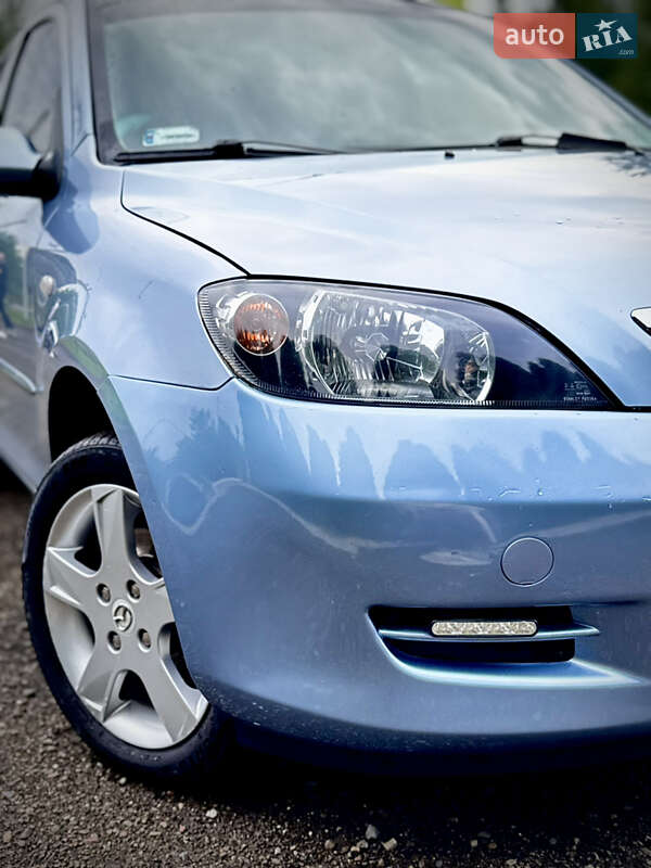 Хетчбек Mazda 2 2005 в Бориславі