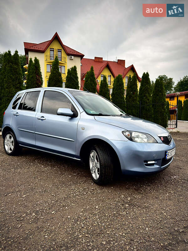 Хетчбек Mazda 2 2005 в Бориславі