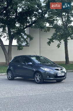 Хетчбек Mazda 2 2008 в Дніпрі