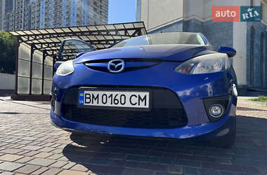 Хэтчбек Mazda 2 2007 в 