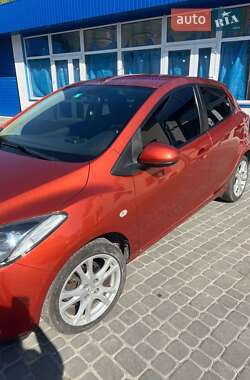 Седан Mazda 2 2008 в 