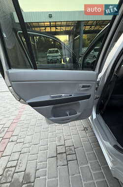 Хэтчбек Mazda 2 2004 в Каменец-Подольском