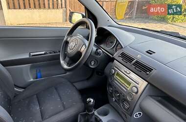 Хэтчбек Mazda 2 2004 в Житомире фото 12 Хэтчбек Mazda 2 2004 в Житомире