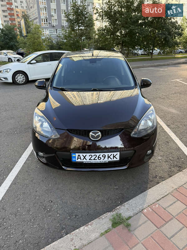 Хетчбек Mazda 2 2008 в Києві