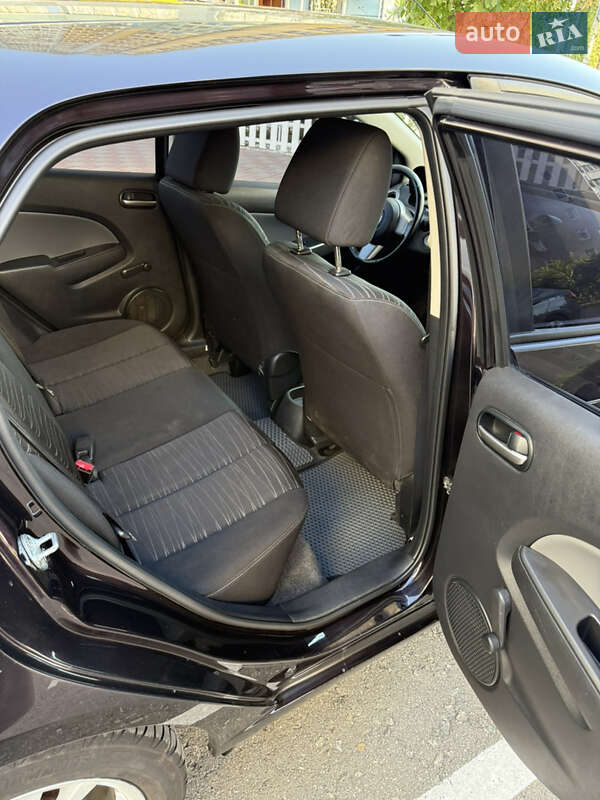 Хетчбек Mazda 2 2008 в Києві