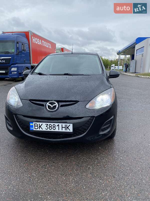 Хетчбек Mazda 2 2011 в Рівному фото 4 Хетчбек Mazda 2 2011 в Рівному