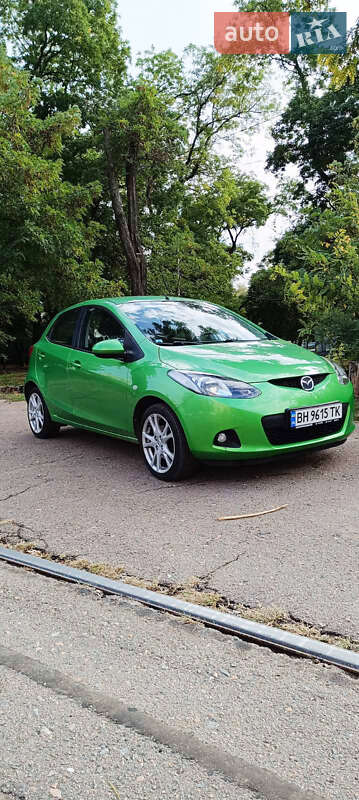 Mazda 2 2007