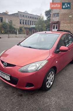 Хэтчбек Mazda 2 2008 в 