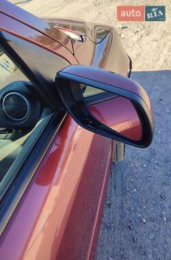Хэтчбек Mazda 2 2005 в 