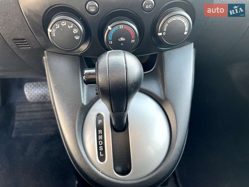 Хетчбек Mazda 2 2009 в Славуті фото 32 Хетчбек Mazda 2 2009 в Славуті