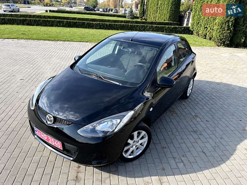 Хэтчбек Mazda 2 2009 в Славуте фото Хэтчбек Mazda 2 2009 в Славуте