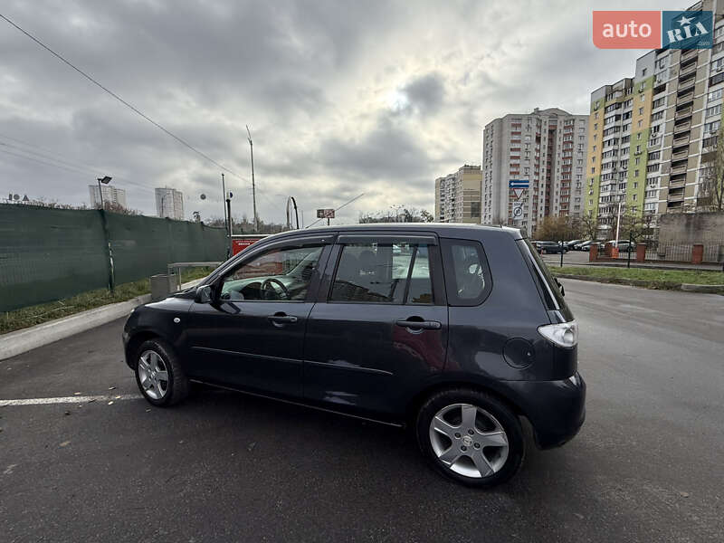 Хетчбек Mazda 2 2007 в Києві фото 5 Хетчбек Mazda 2 2007 в Києві