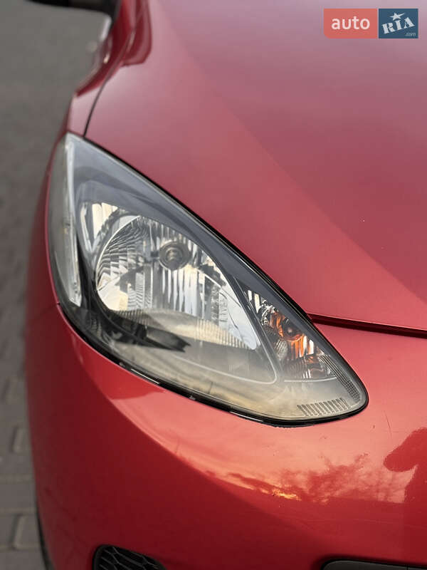 Хетчбек Mazda 2 2008 в Одесі