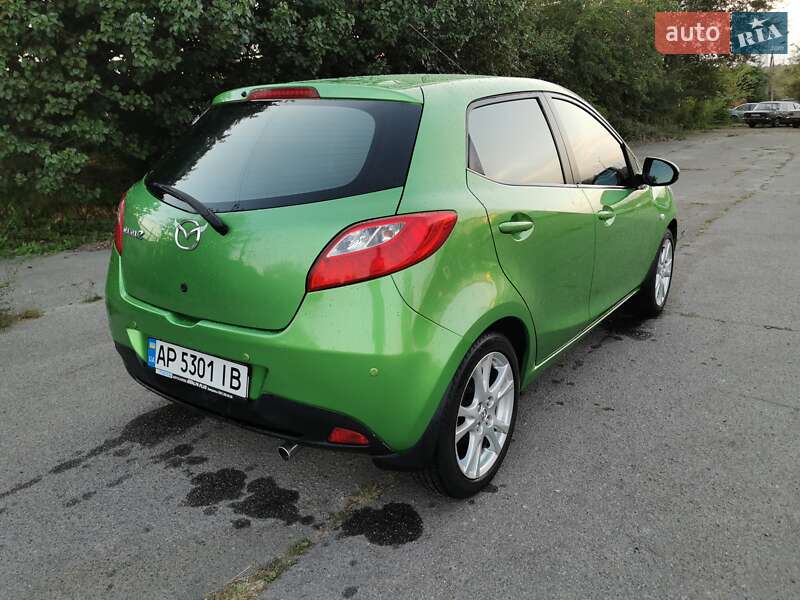 Хетчбек Mazda 2 2009 в Запоріжжі фото 7 Хетчбек Mazda 2 2009 в Запоріжжі