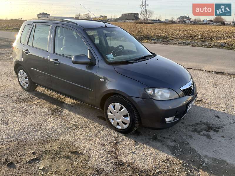 Mazda 2 2003 Mazda 2 2003