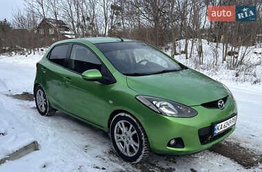 Хэтчбек Mazda 2 2008 в Буче