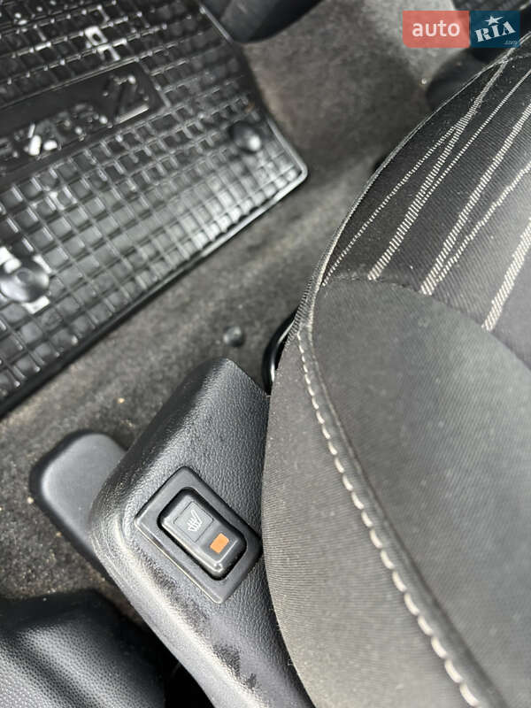 Хетчбек Mazda 2 2008 в Бучі фото 12 Хетчбек Mazda 2 2008 в Бучі