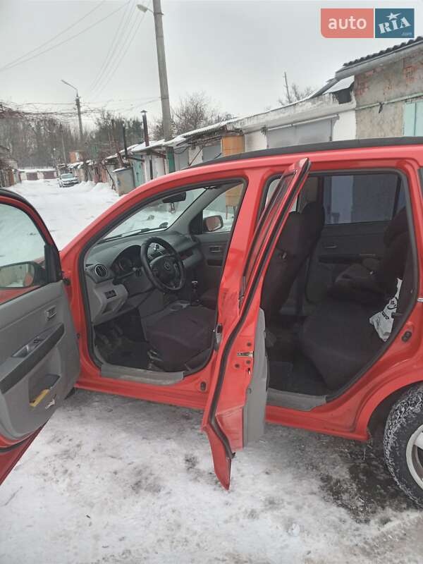 Хэтчбек Mazda 2 2004 в Умани