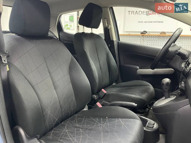 Хэтчбек Mazda 2 2013 в Киеве