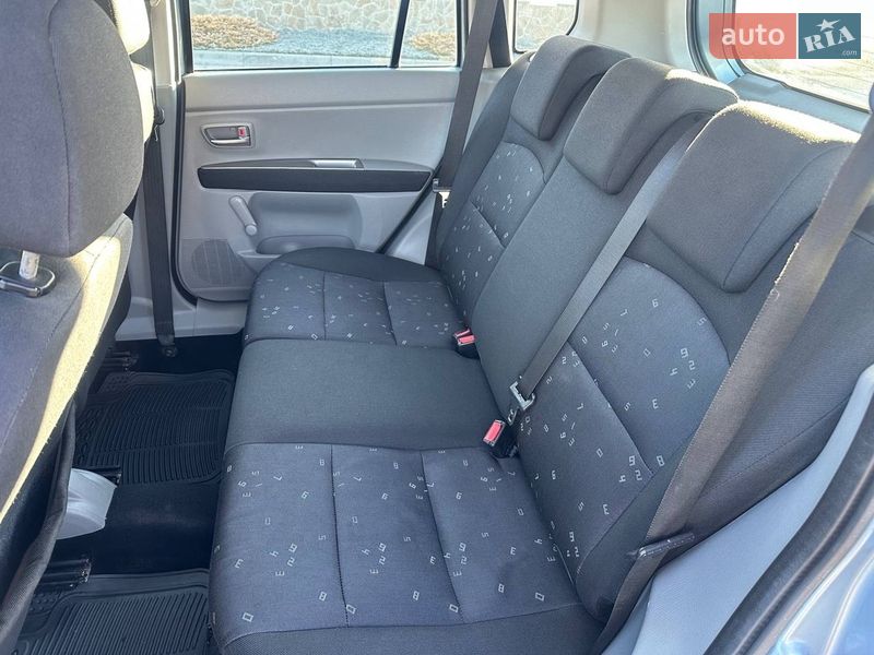 Хетчбек Mazda 2 2004 в Черкасах