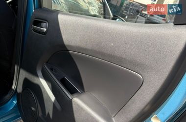Хэтчбек Mazda 2 2012 в Львове