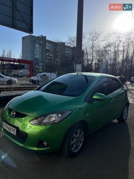 Хэтчбек Mazda 2 2008 в Одессе
