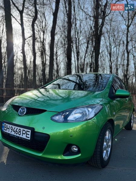Хэтчбек Mazda 2 2008 в Одессе