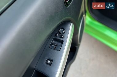 Хэтчбек Mazda 2 2008 в Одессе