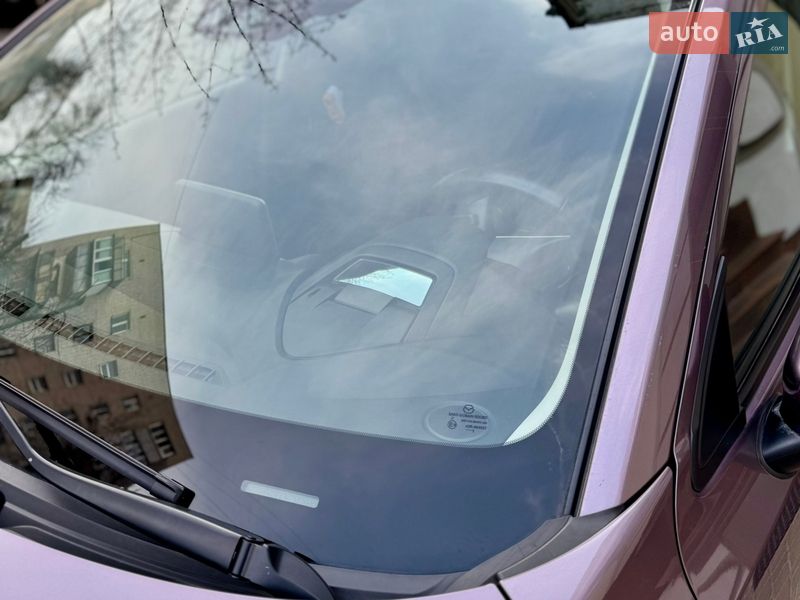 Хэтчбек Mazda 2 2016 в Киеве