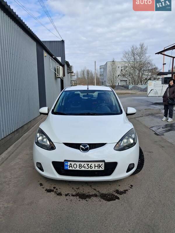 2010 Mazda 2, VIN JMZDE144200301387:plate — zdjęcie 1 (autoria)