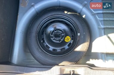 Хэтчбек Mazda 2 2007 в Полтаве