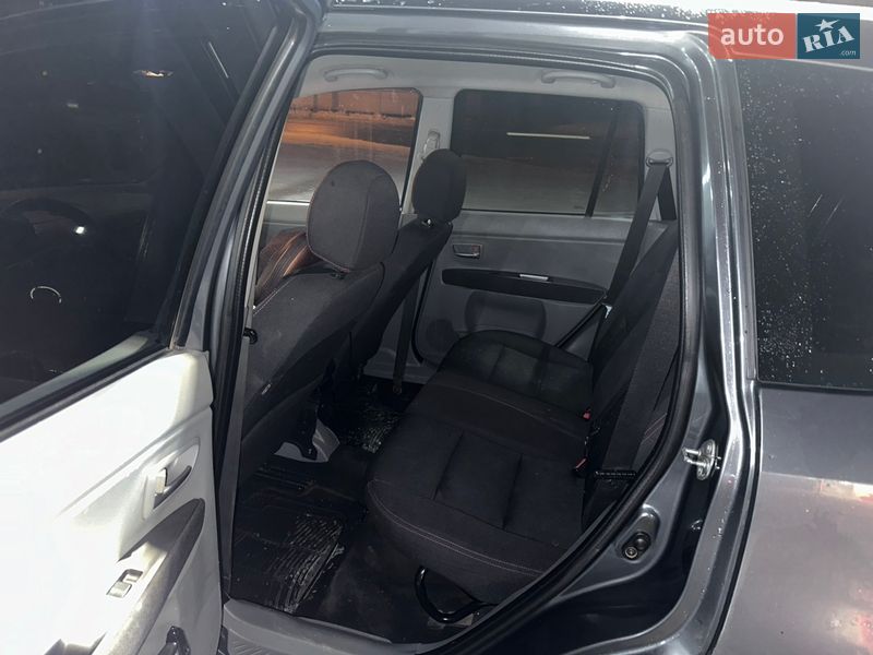 Хэтчбек Mazda 2 2003 в Харькове
