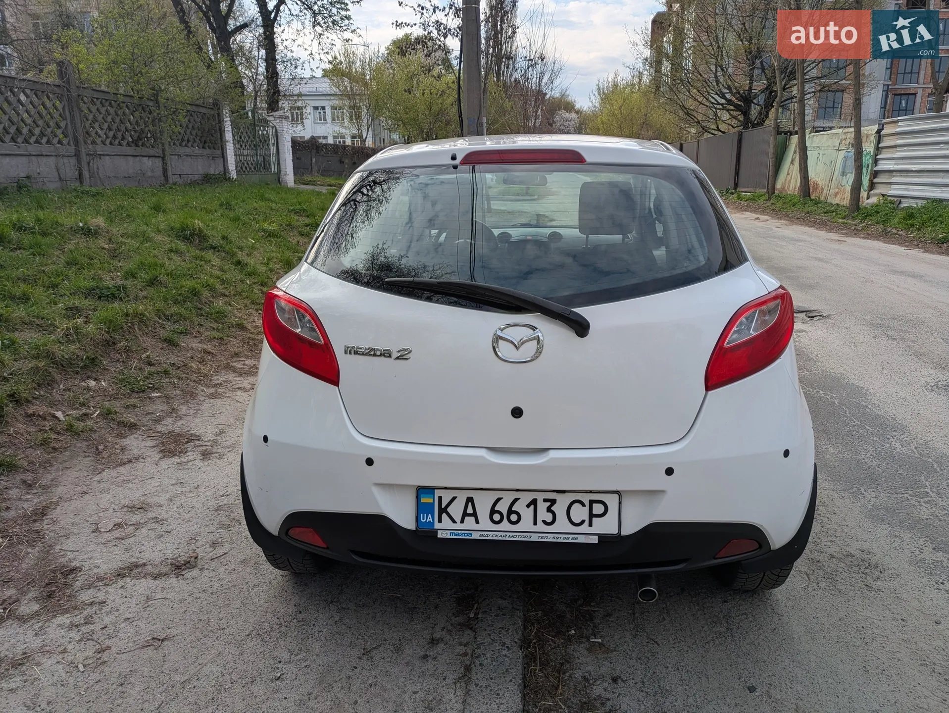 2012 Mazda 2 - мініатюра 9