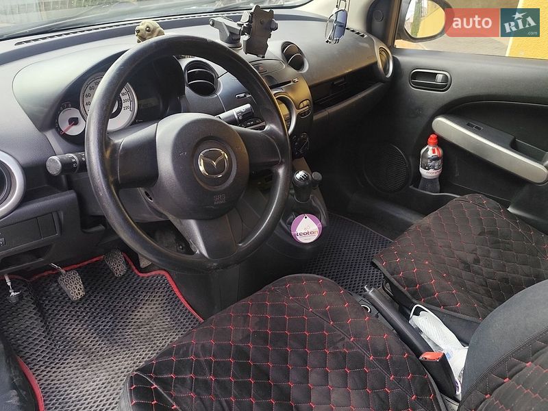 Хэтчбек Mazda 2 2007 в Виноградове фото 12 Хэтчбек Mazda 2 2007 в Виноградове