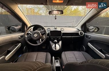 Хэтчбек Mazda 2 2008 в Днепре