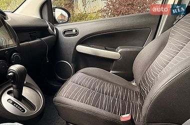 Хэтчбек Mazda 2 2008 в Днепре