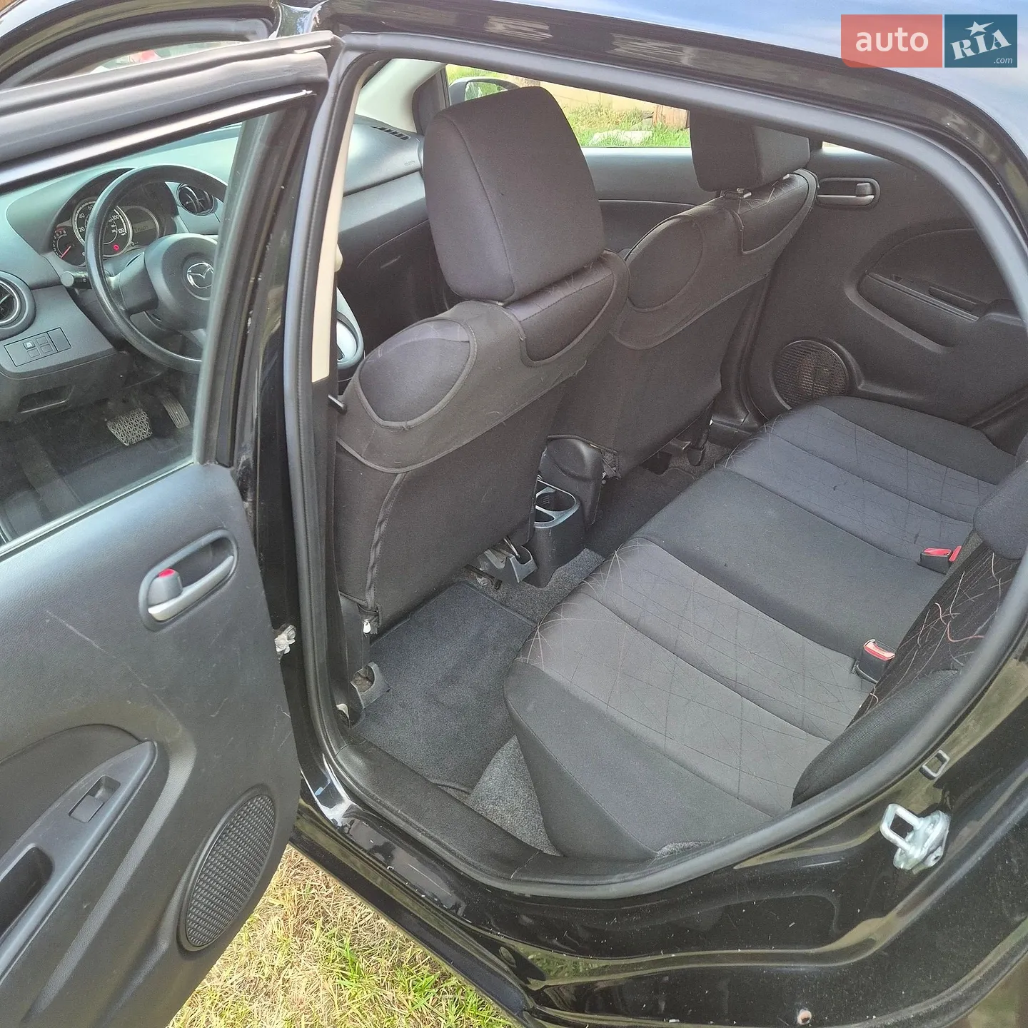 2014 Mazda 2 - мініатюра 12