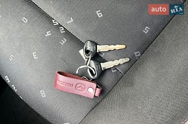 Хетчбек Mazda 2 2004 в Вінниці