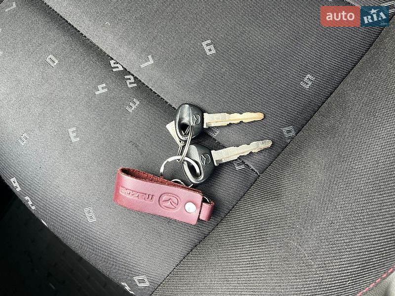 Хетчбек Mazda 2 2004 в Вінниці