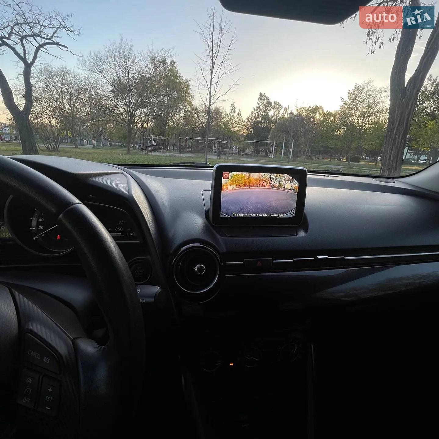 2015 Mazda 2 - мініатюра 11