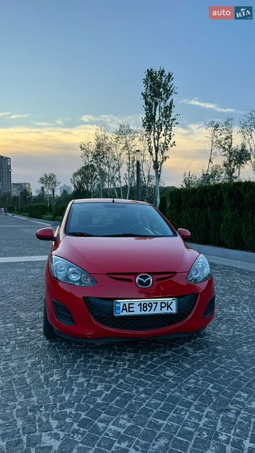 Mazda 2 2013