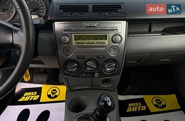 Хэтчбек Mazda 2 2004 в Мукачево