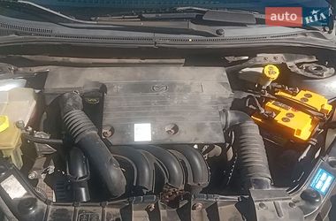 Хетчбек Mazda 2 2005 в Кіцмані