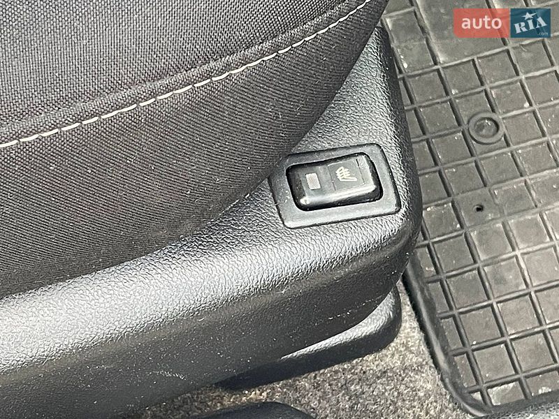 Хэтчбек Mazda 2 2008 в Киеве